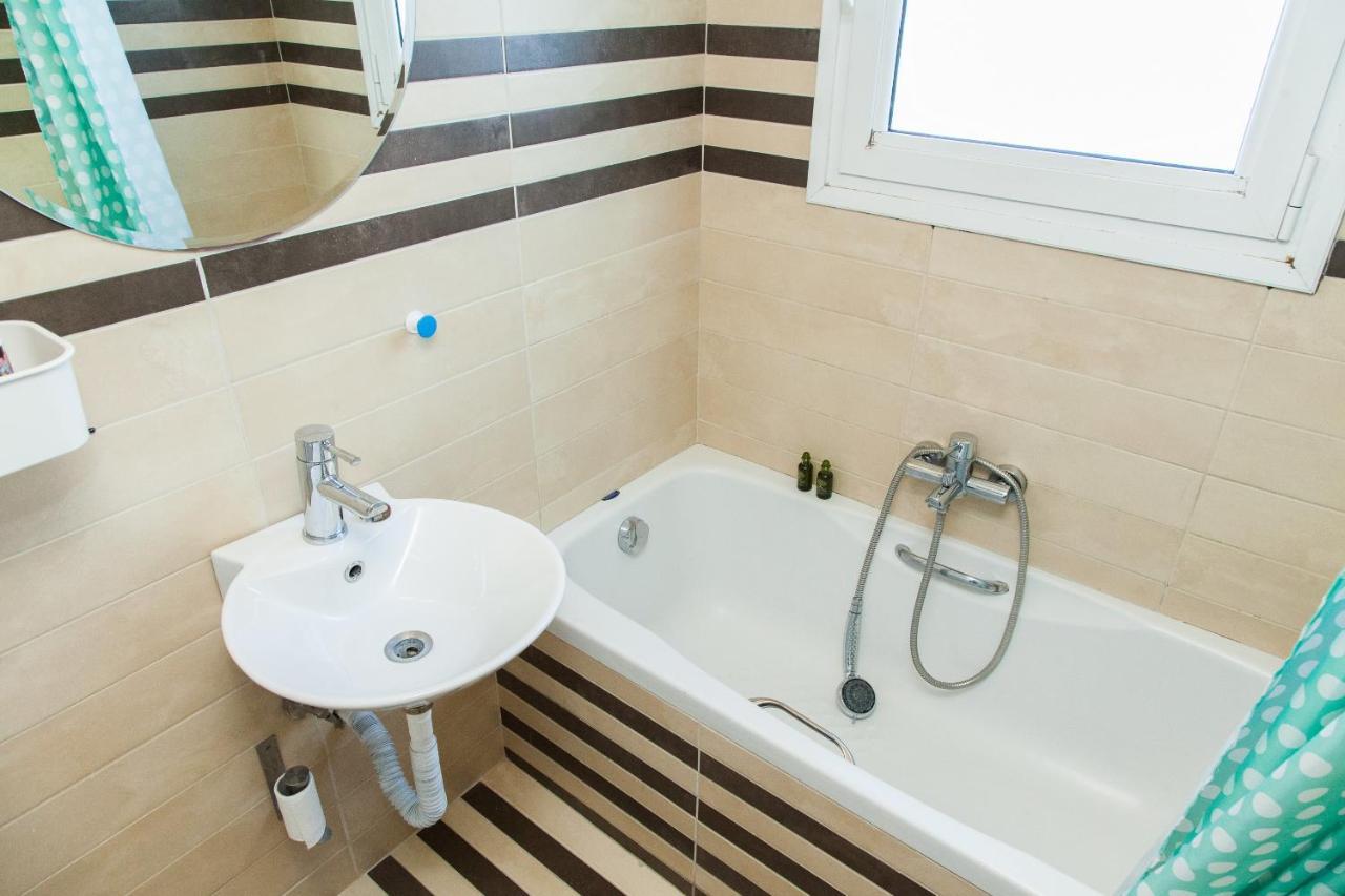 아테네 Bright Apt. With Lovely View In Lycabettus! 아파트 외부 사진